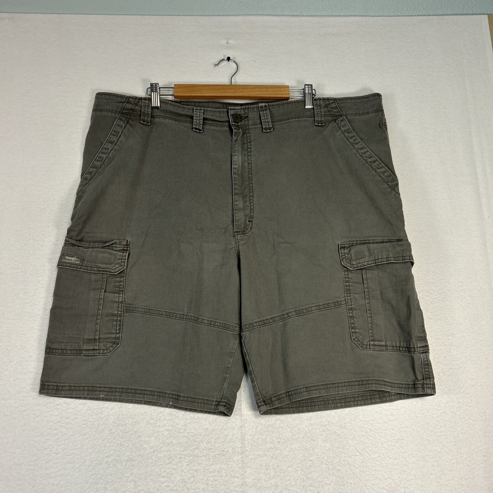 Wrangler Cargo Shorts Mens Size 46 Gray Relaxed Fit Outdoor Utility 9" Inseam